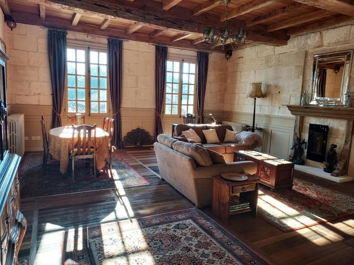 Chateau Des Senechaux, Bourdeilles Εξωτερικό φωτογραφία