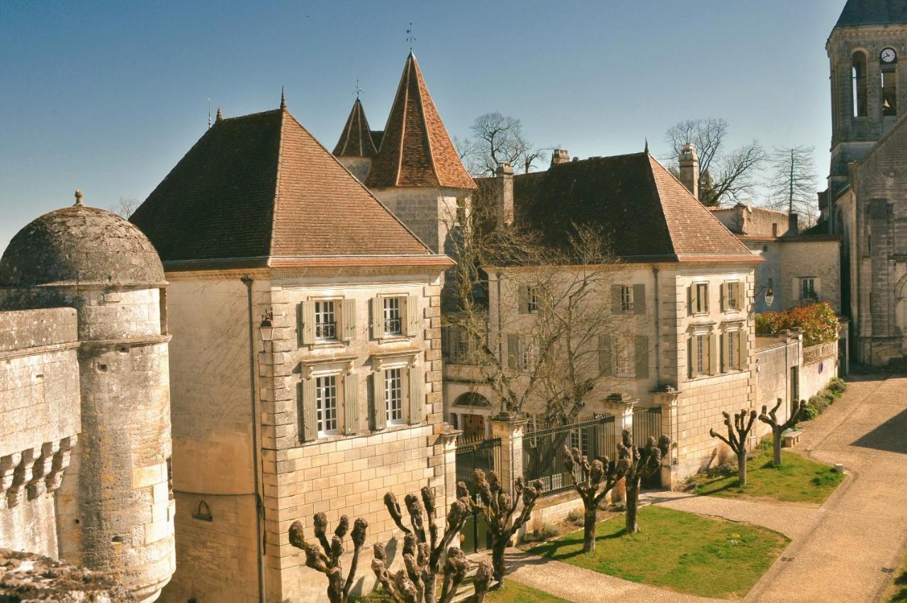Chateau Des Senechaux, Bourdeilles Εξωτερικό φωτογραφία