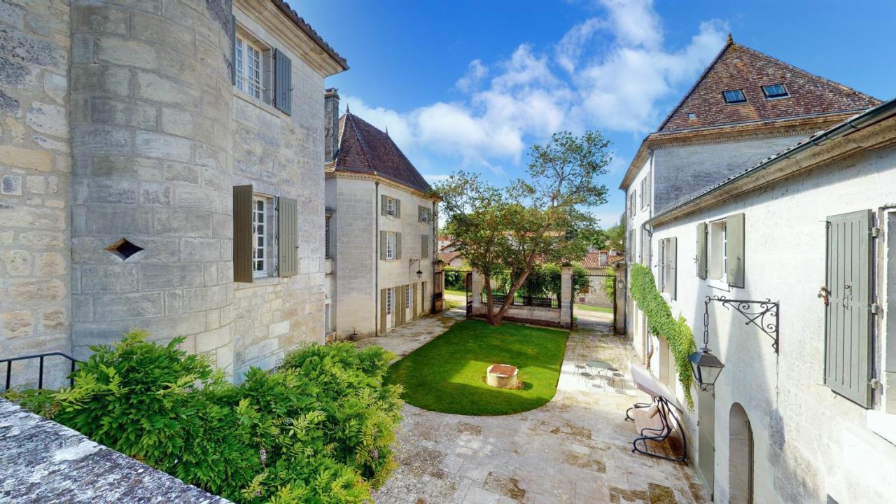 Chateau Des Senechaux, Bourdeilles Εξωτερικό φωτογραφία
