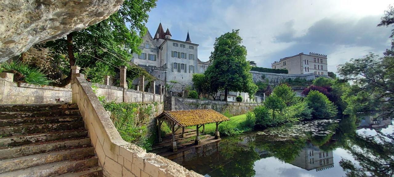 Chateau Des Senechaux, Bourdeilles Εξωτερικό φωτογραφία