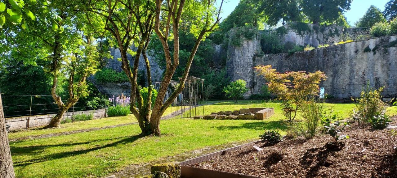 Chateau Des Senechaux, Bourdeilles Εξωτερικό φωτογραφία